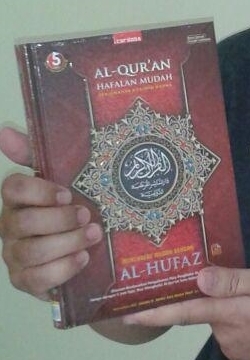 Mushaf Hapalan AL-Hufaz Mushaf Hapalan AL-Hufaz